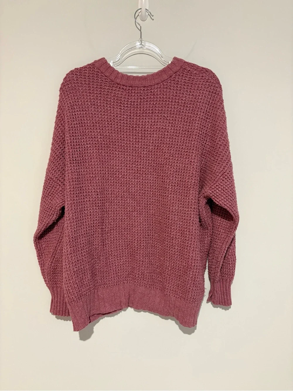 American Eagle Oversized Crew Neck Long Sleeved Waffle Knit Sweater pink large
